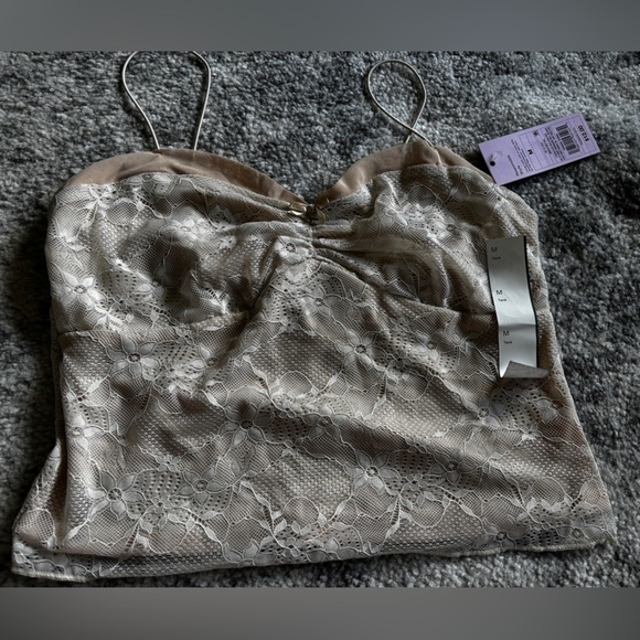 Target Tops - NWT Wild Fable Overlay Cami Top Nude Cream Floral Lace Mesh Back Size: Medium